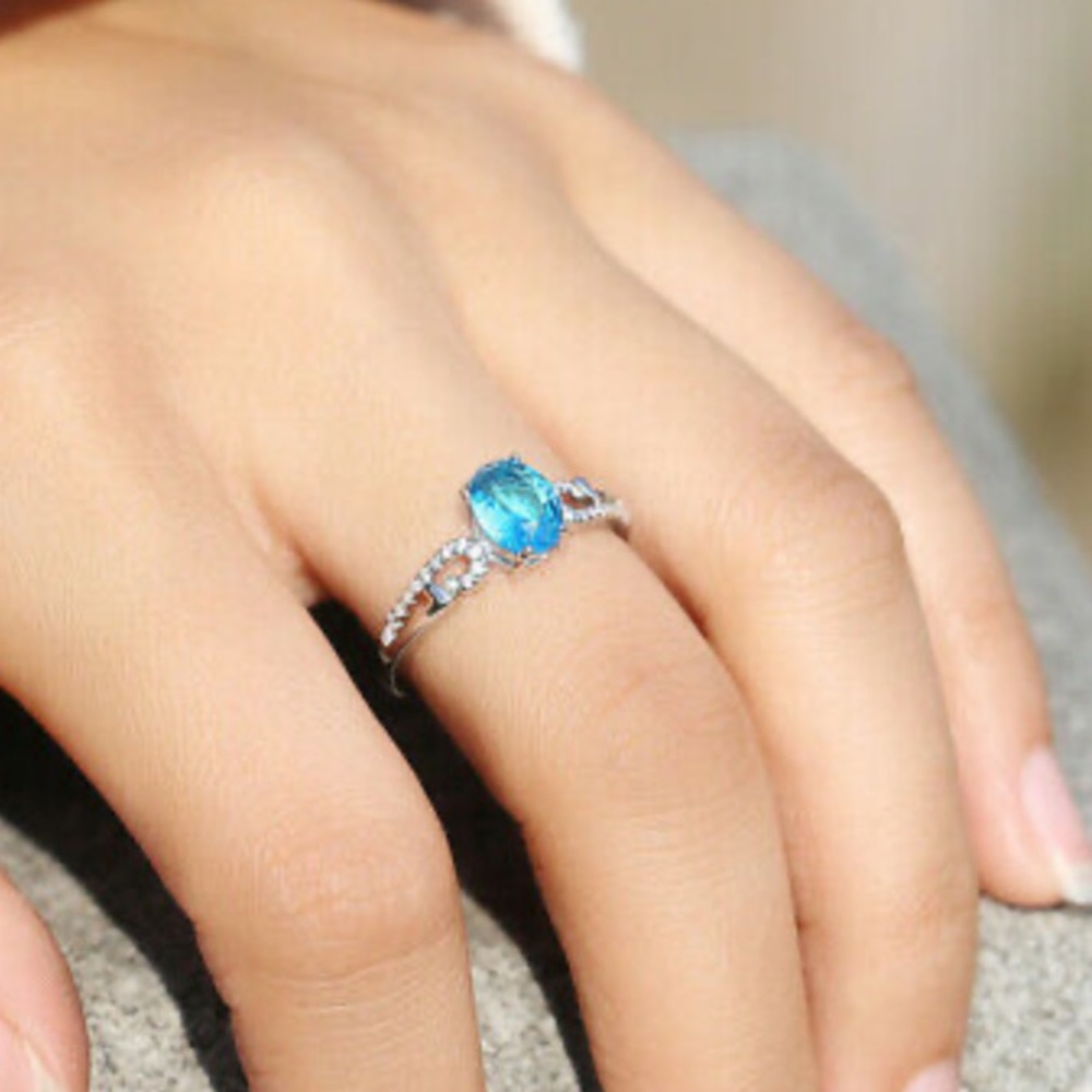 New 925 Sterling silver diamond stone ring - Picture 3 of 9